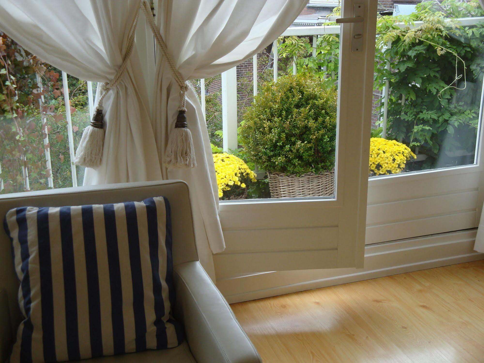 Bed And Breakfast Amsterdam Dış mekan fotoğraf